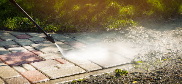Best Building Exterior Washing  in Salinas, CA